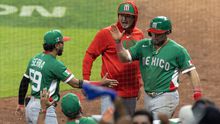 Jared Serna y Jonathan Aranda en el partido contra Estados Unidos en el Clásico Mundial de Béisbol 2026 | MEXSPORT
