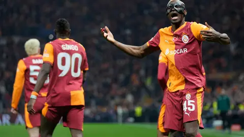 Galatasaray vence al Liverpool l AP