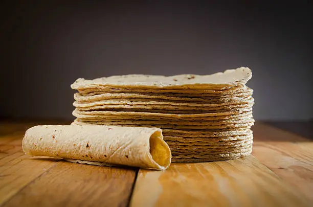 Profeco advirtió que la venta irregular de tortillas puede derivar en multas millonarias. / iStock