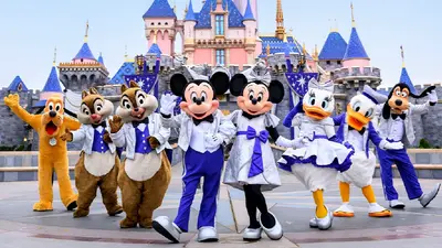 Intoxicación en Disneyland: hospitalizan a empleados tras misterioso olor