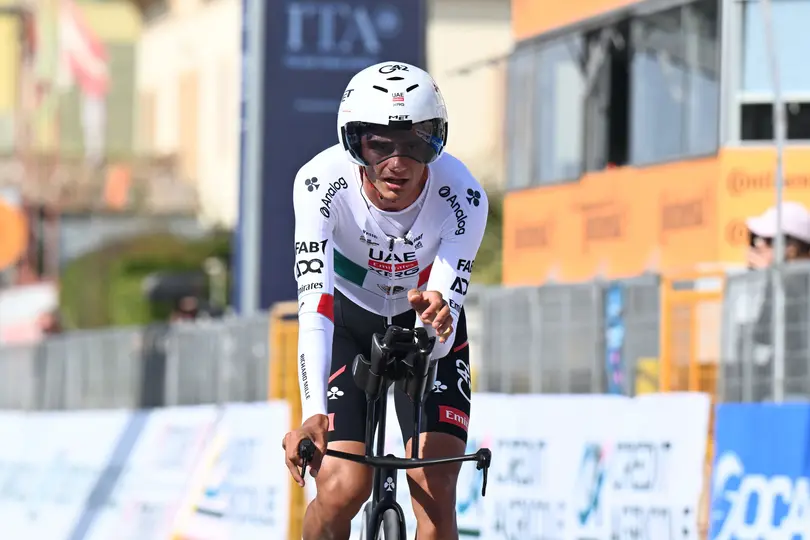 Isaac del Toro durante la Etapa 1 del Tirreno-Adriático 2026 | MEXSPORT