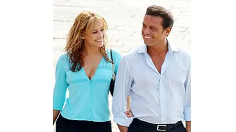 Aracely Arábula y Luis Miguel en Venecia en 2005.