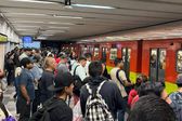 Caos en Línea 3 del Metro CDMX: usuarios reportan trayectos de hasta 2 horas