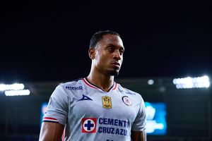 Willer Ditta 'amenaza' al América previo al Clásico Joven: "Nos los vamos a comer en la cancha"