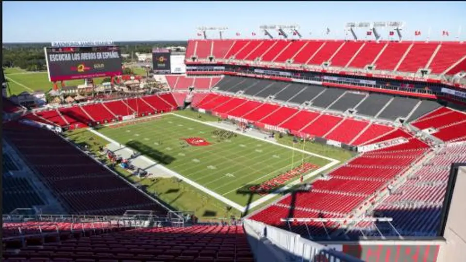 Raymond James Stadium Foto Panorámica l AP