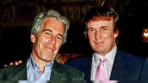 Las especulaciones de la relación entre Epstein y Trump continúan, pero sin ser aclaradas / Redes Sociales