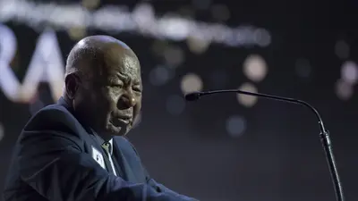 Arlindo Dos Santos defiende el nombre del Azteca: "La gente nunca dejará de llamarlo así"