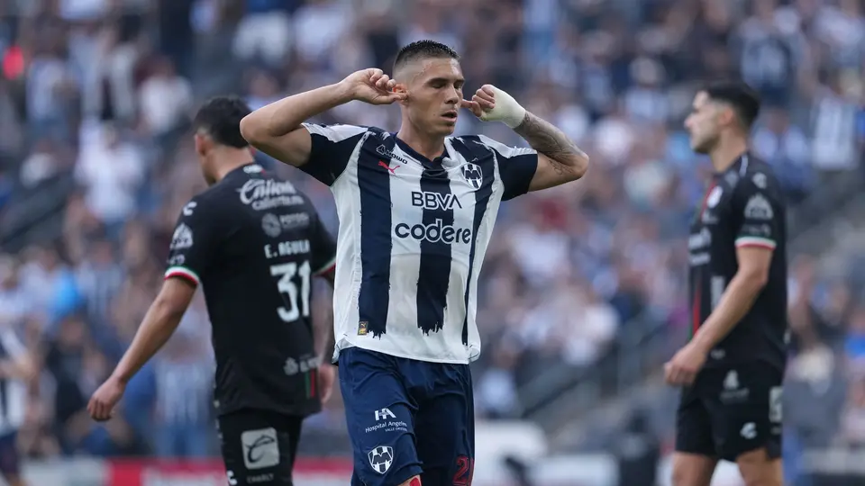 Uros Durdevic celebra un gol l IMAGO7