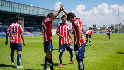 Celebración de Chivas Sub-14 en la Final de la Liga MX | IMAGO7