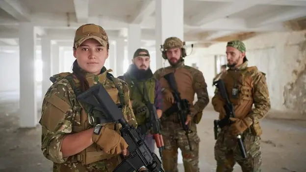 No todos los jóvenes serían llamados al Servicio Militar, se realizaría por sorteo en base a la fecha de nacimiento / FREEPIK