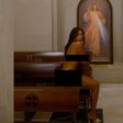 Tokischa desata escándalo en España por fotos semidesnuda en iglesia: alistan su castigo