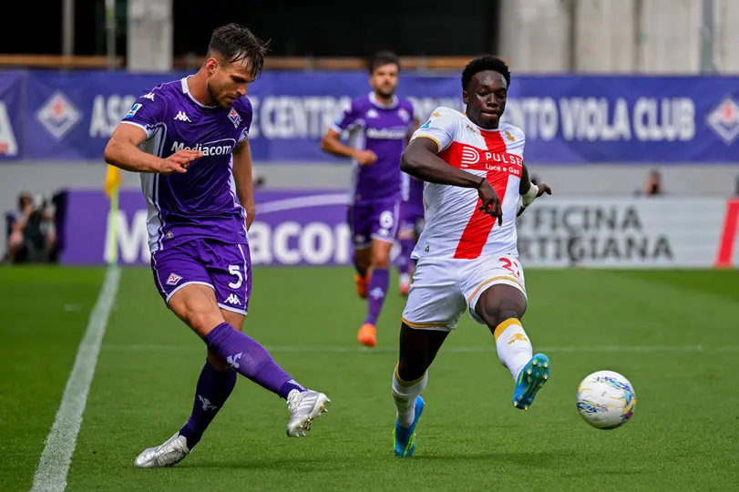 Jugadores de Fiorentina y Genoa en la Serie A | AP