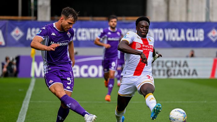 Jugadores de Fiorentina y Genoa en la Serie A | AP
