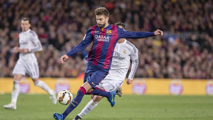 Gerard Piqué en el partido de Barcelona contra Real Madrid en 2015 | MEXSPORT