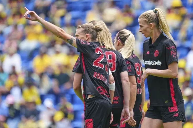Faustine Robert en celebración con Toluca en el partido ante América en el Clausura 2026 de la Liga MX Femenil | IMAGO 7