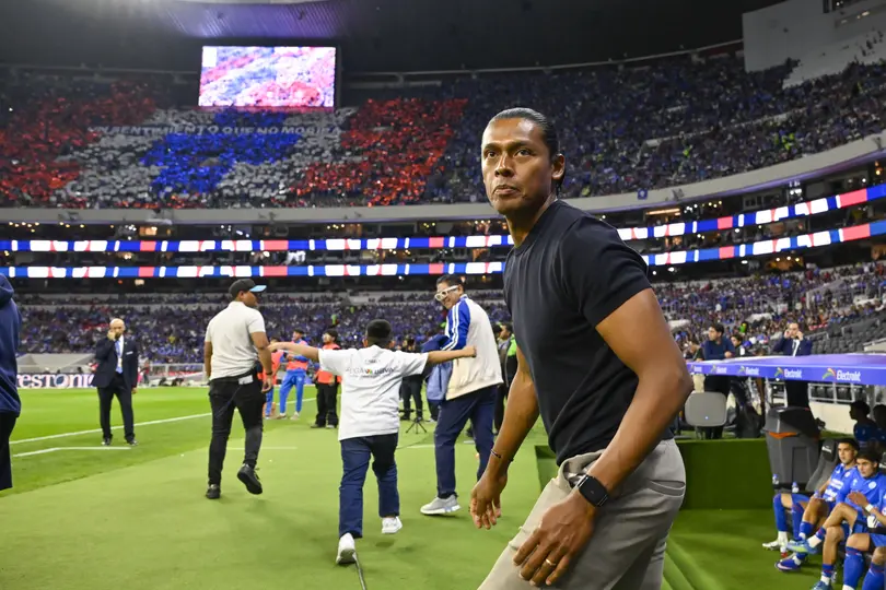 Joel Hiqui en celebración con Cruz Azul ante Atlas en Liguilla del Clausura 2026 de la Liga MX | IMAGO 7