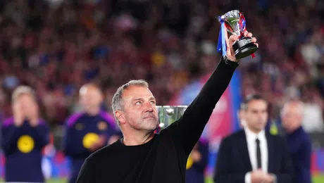 Hansi Flick y el Barcelona ya piensan en la próxima campaña: "vamos a intentar ganar la Champions"
