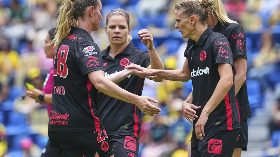 Faustine Robert en celebración con Toluca en el partido ante América en el Clausura 2026 de la Liga MX Femenil | IMAGO 7