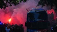 Camión de Barcelona en su llegada a Camp Nou | AP