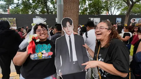 BTS colapsa Circuito Interior por concierto en el Estadio GNP