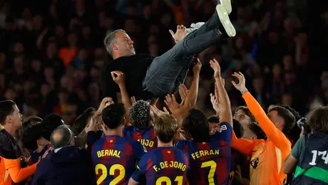 ¡Hay DT para rato! Barcelona cerca de renovar a Hansi Flick hasta 2028