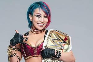 ¿Asuka se retira? Su emotivo momento con Iyo Sky y un misterioso mensaje en redes encienden las alarmas