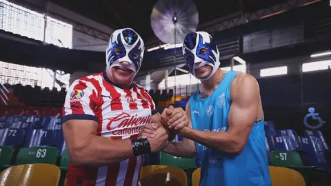 Roberto Alvarado con Atlantis | X: @Atlantis_CMLL
