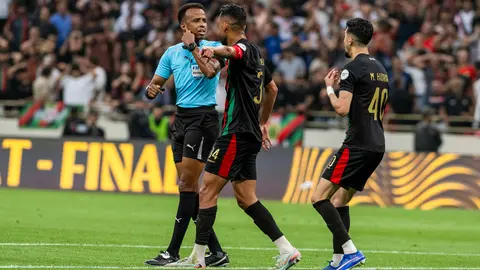Omar Artan durante un partido oficial | AP