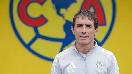 Guillermo Almada fija el objetivo en América: “Hay que salir campeón”