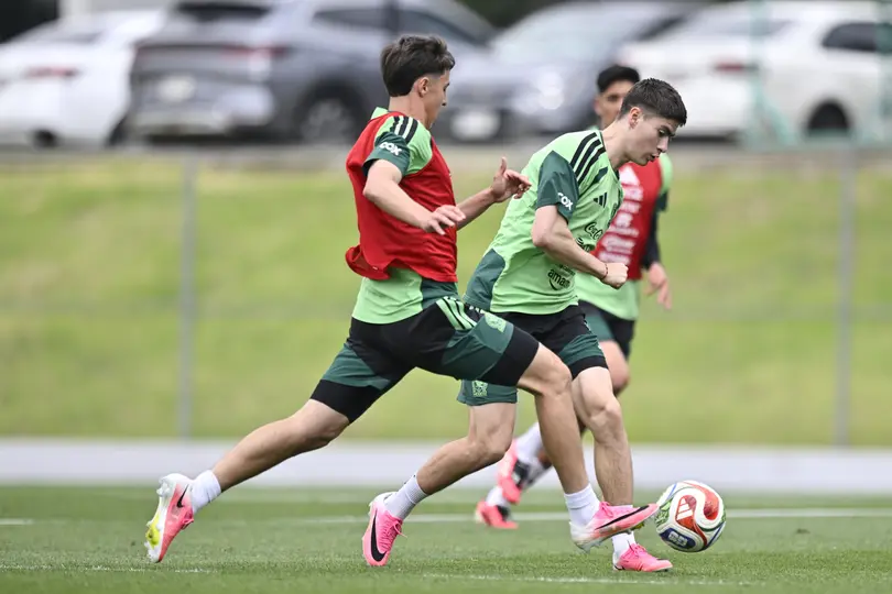 Armando 'Hormiga' González con la Selección Mexicana | IMAGO 7
