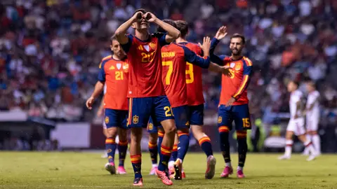 Jugadores de la Selección de España en celebración | IMAGO 7