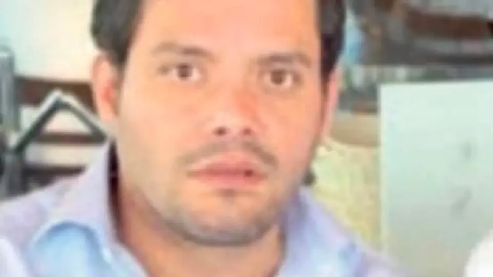 El detenido es acusado por triangular varios millones de pesos de contratos del Gobierno Federal / Especial