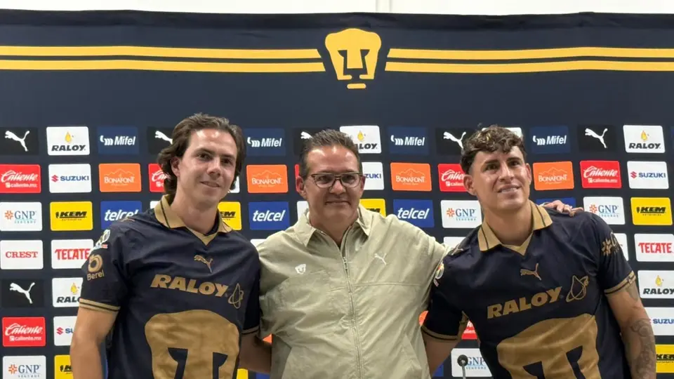 Pumas presentando a Sebastián Córdova y Cristian Calderón l RÉCORD