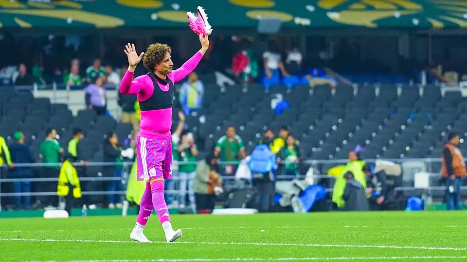 Guillermo Ochoa se despide del Azteca l MEXSPORT