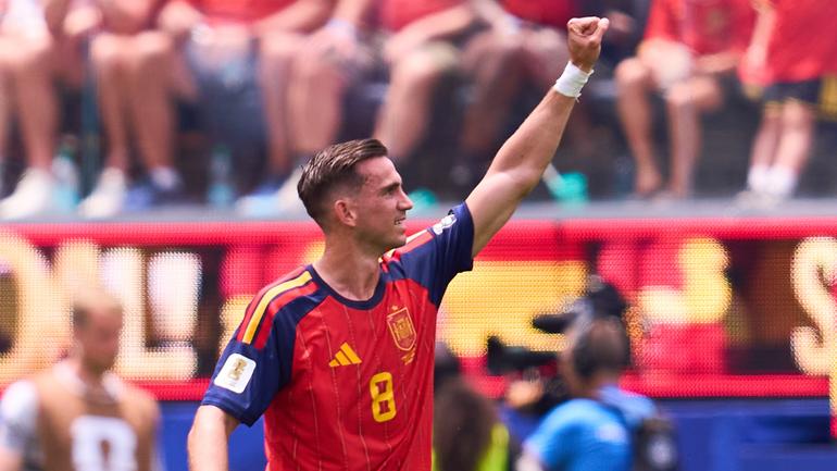 Fabián Ruíz festejando el gol ante Bélgica | MexSport
