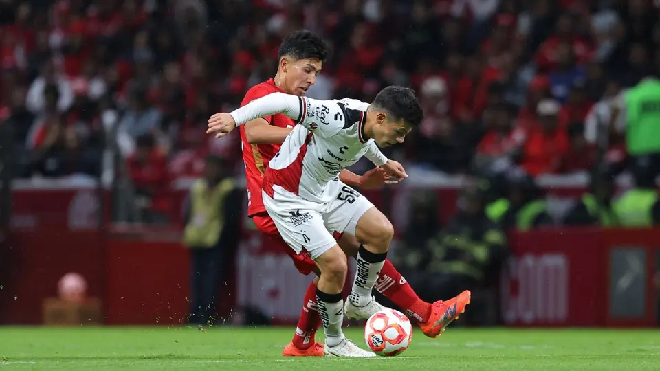 Víctor Arteaga, jugador de Toluca | IMAGO7