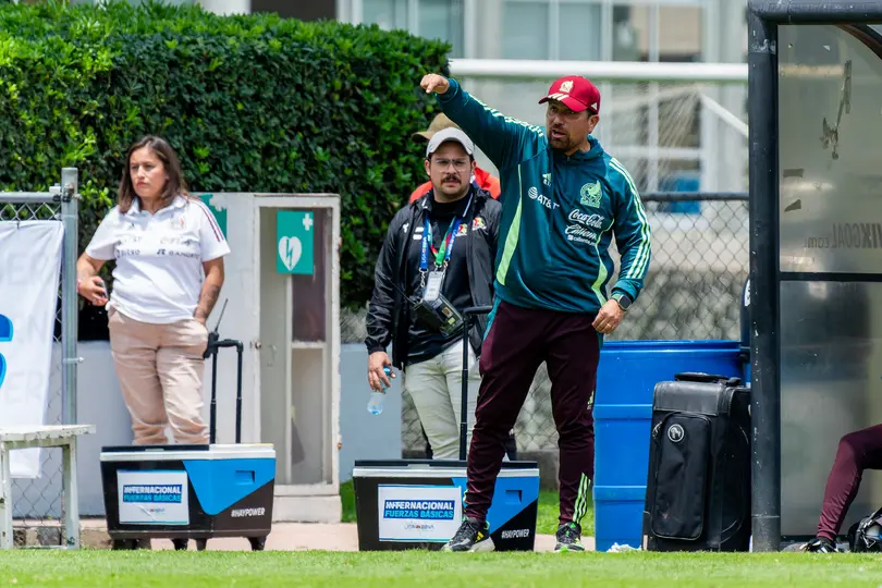 Alex Diego, entrenador de la Selección Mexicana Sub-20 | IMAGO7