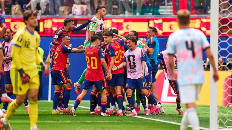 España festeja el pase a la Semifinal | AP