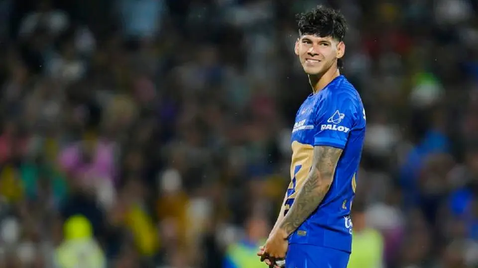 Pumas no se rinde y busca comprar a Robert Morales