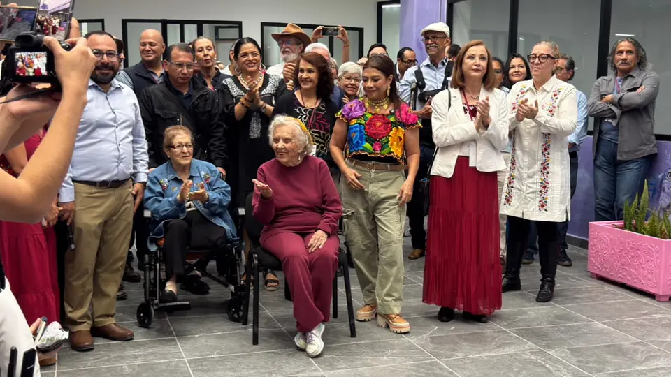 El nuevo espacio público de Coyoacán cuenta con servicios gratuitos de salud, cultura, deporte, tecnología y cuidados. / Georgina Sánchez