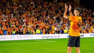 ¡Trato de leyenda! Wolverhampton sigue presumiendo de Raúl Jiménez