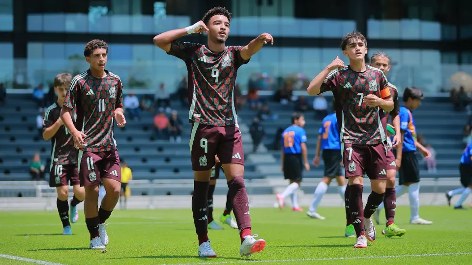 Da'vian Kimbrough en un partido con la Selección Mexicana sub 15 | IMAGO7