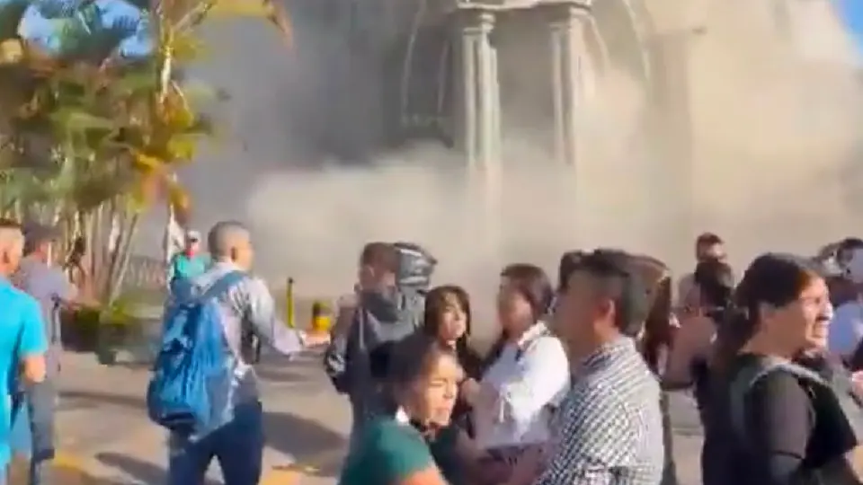 Sismo en Colombia de 7.4 deja varios heridos y múltiples derrumbes / Captura de pantalla