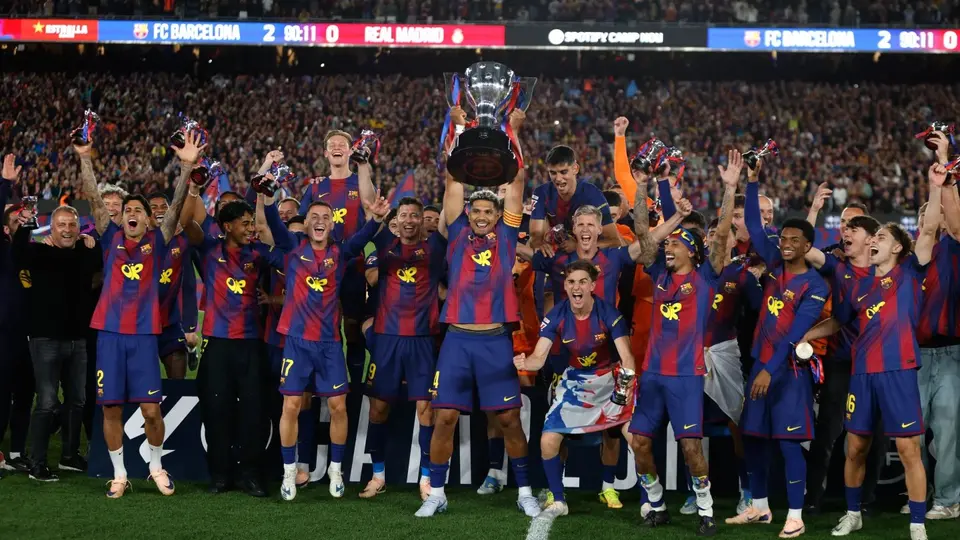 Jugadores de Barcelona en celebración en LaLiga 2025-26 | AP
