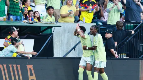 Figura del Portland se rinde ante monumental afición de América en su estadio: “No entiendo cómo es posible”