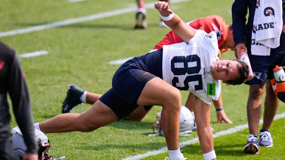 Hunter Henry en entrenamiento | AP