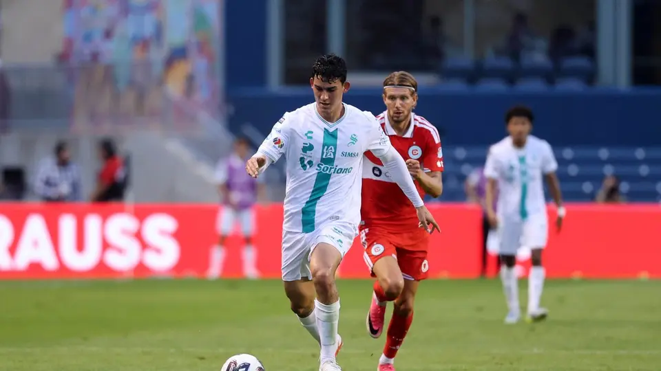 Santos vs Chicago Fire l X: @ClubSantos