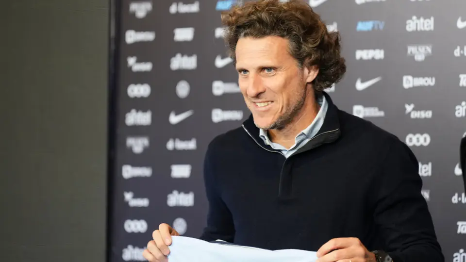 Diego Forlán le abre las puertas de Uruguay a Luis Suárez: “Si tiene ganas de volver, bienvenido sea”