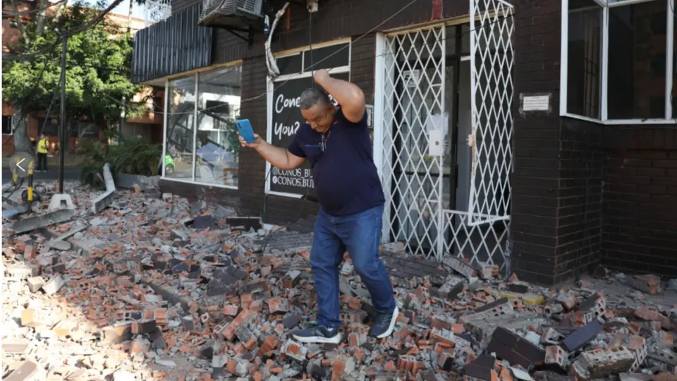 El terremoto fue perceptible en diferentes regiones de Colombia / AP