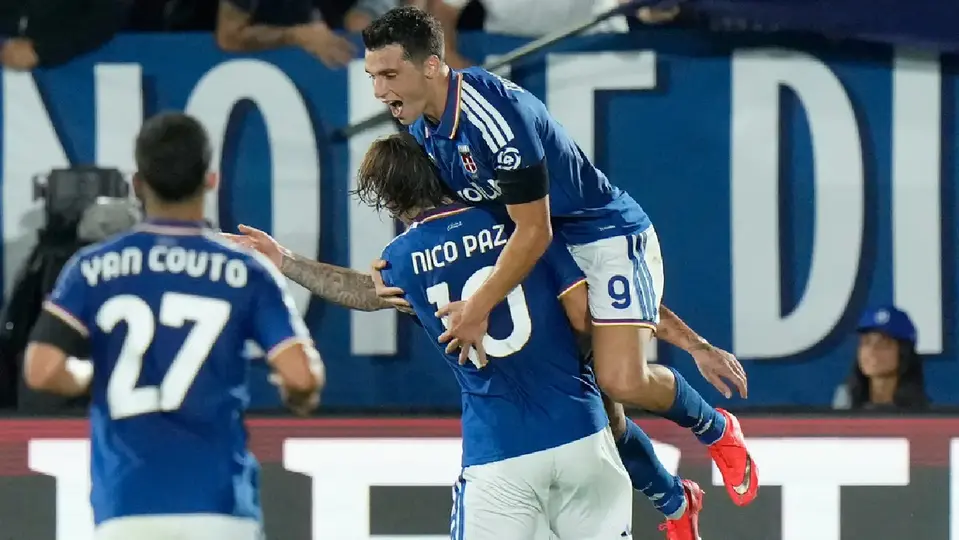 Como, en festejo de gol | AP